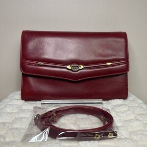 Gucci Vintage Burgundy Calfskin Leather Clutch/Crossbody with Gold Hardware